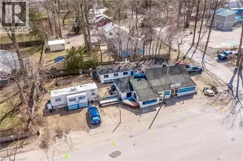 2 Beach Avenue Port Rowan ON N0E 1M0