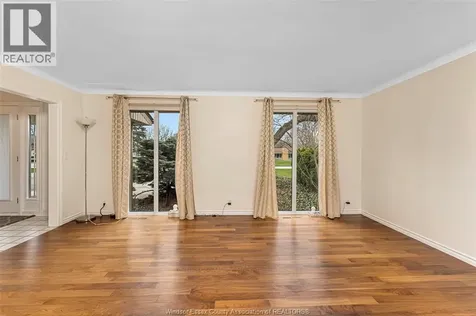 3748 Ouellette Avenue Windsor ON N9E 3M7