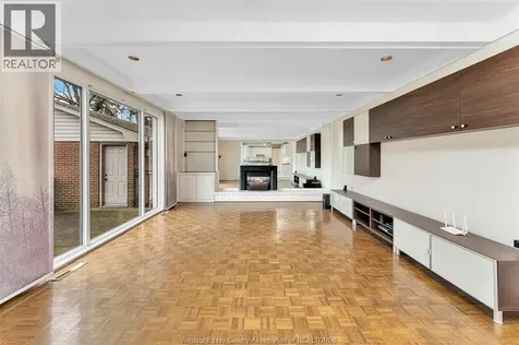 3748 Ouellette Avenue Windsor ON N9E 3M7