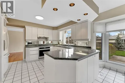 3748 Ouellette Avenue Windsor ON N9E 3M7