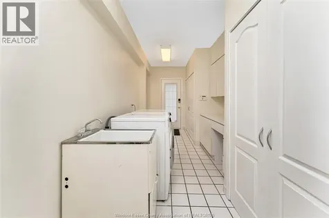 3748 Ouellette Avenue Windsor ON N9E 3M7