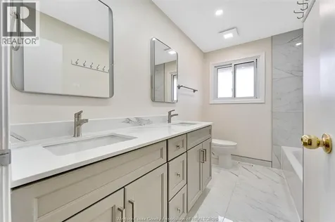 3748 Ouellette Avenue Windsor ON N9E 3M7