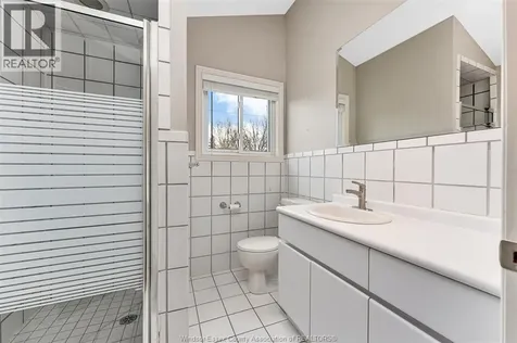3748 Ouellette Avenue Windsor ON N9E 3M7