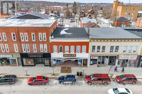 204 Raglan Street South Renfrew ON K7V 1R1