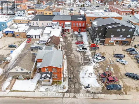 204 Raglan Street South Renfrew ON K7V 1R1