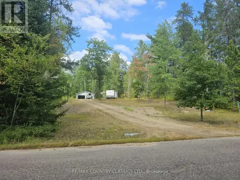 74 Murray Park Street Madawaska Valley ON K0J 1B0