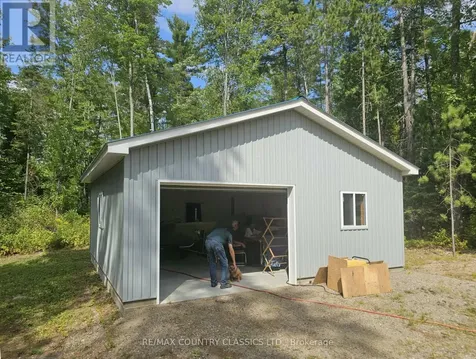 74 Murray Park Street Madawaska Valley ON K0J 1B0