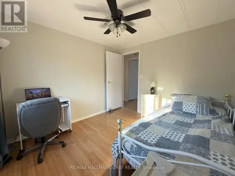 13 Carruthers Street North Wasaga Beach ON L9Z 1K2