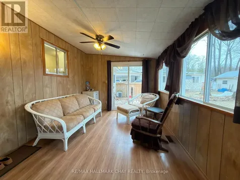 13 Carruthers Street North Wasaga Beach ON L9Z 1K2