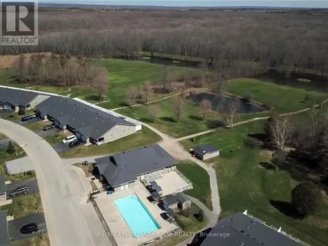 13 Carruthers Street North Wasaga Beach ON L9Z 1K2