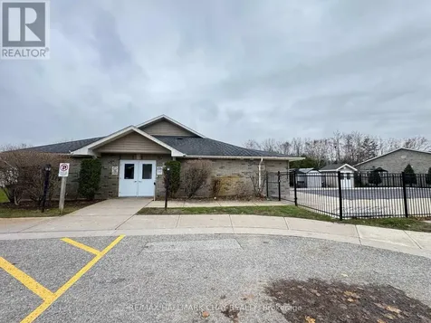 13 Carruthers Street North Wasaga Beach ON L9Z 1K2