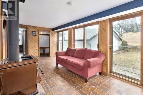 252 Swiss Meadows Boulevard Blue Mountains ON N0H 2E0
