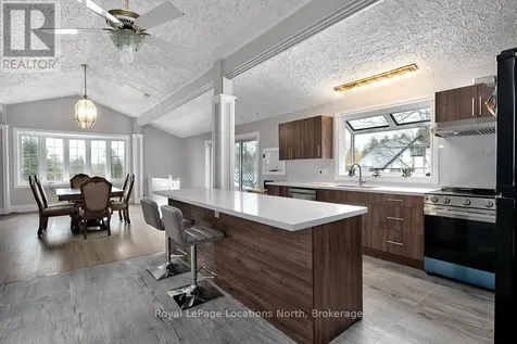252 Swiss Meadows Boulevard Blue Mountains ON N0H 2E0