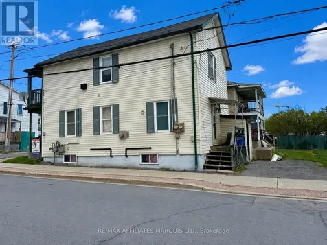 115 Prince Albert Street Cornwall ON K6H 1J4