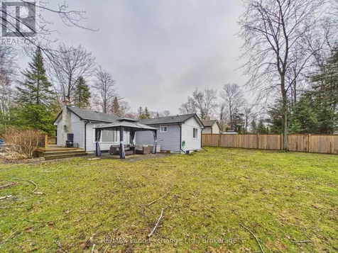 507 Abenaki Drive Huron-kinloss ON N2Z 2X3