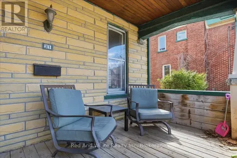 31 Bingeman Street Kitchener ON N2H 2R7