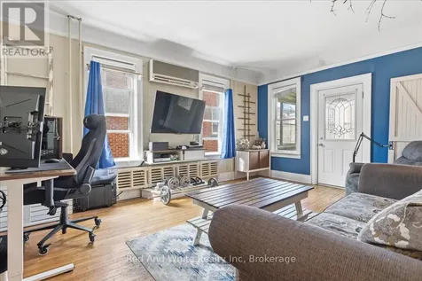31 Bingeman Street Kitchener ON N2H 2R7