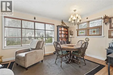 1051 Melvin Avenue Oakville ON L6J 2V8