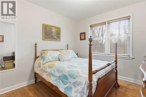 1051 Melvin Avenue Oakville ON L6J 2V8