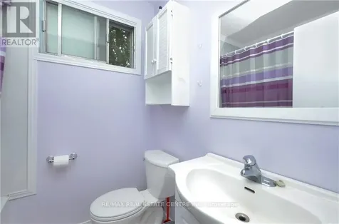 960 Meadowlands Drive Ottawa ON K2C 0K3
