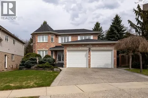 54 Woodcrest Court Kitchener ON N2P 2K2