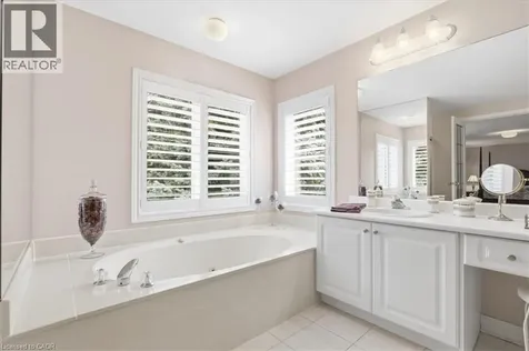 54 Woodcrest Court Kitchener ON N2P 2K2