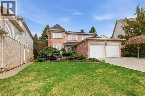 54 Woodcrest Court Kitchener ON N2P 2K2