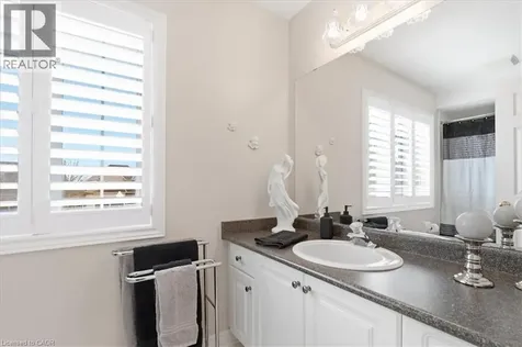 54 Woodcrest Court Kitchener ON N2P 2K2
