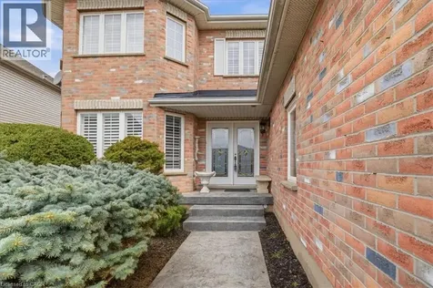 54 Woodcrest Court Kitchener ON N2P 2K2