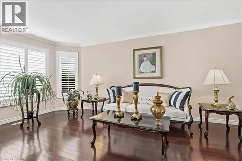 54 Woodcrest Court Kitchener ON N2P 2K2