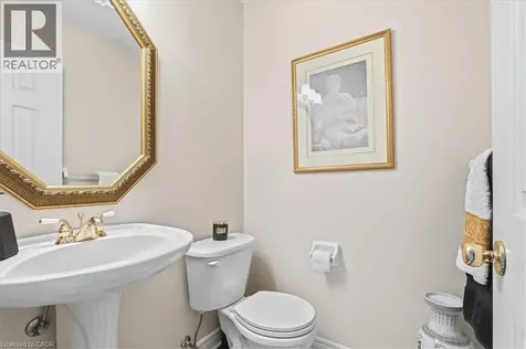 54 Woodcrest Court Kitchener ON N2P 2K2
