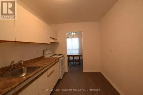 176 Henry Street Brantford ON N3S 5C8