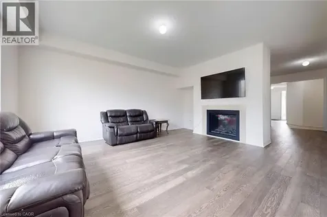 630 Lemay Grove Peterborough ON K9K 0G9