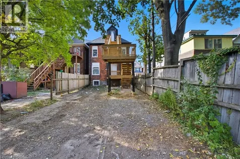 30 Stirton Street Hamilton ON L8L 6E8