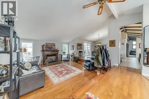 846 Park Kingsville ON N9Y 3C5