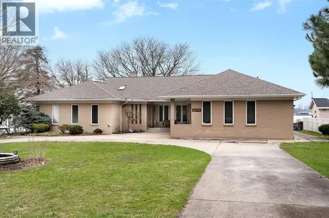 4470 Riverside Drive Windsor ON N8Y 1B8