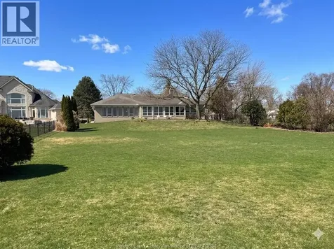 4470 Riverside Drive Windsor ON N8Y 1B8