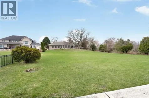 4470 Riverside Drive Windsor ON N8Y 1B8