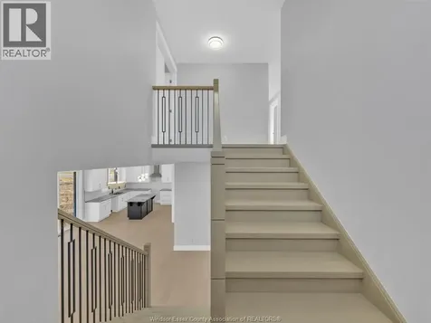 5248 Aiden Avenue Tecumseh ON N0R 1K0