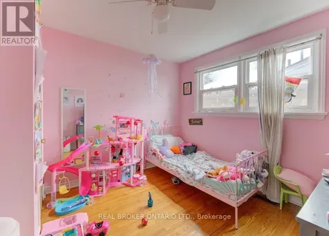 109 Eton Drive Kitchener ON N2B 1N1