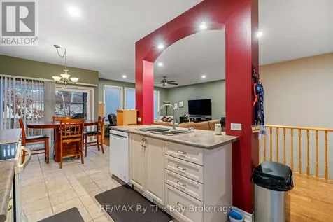 6 Deerrun Place Wasaga Beach ON L9Z 1H8