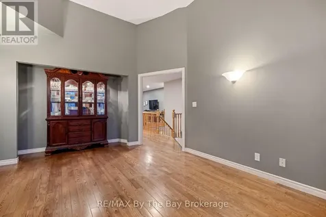 6 Deerrun Place Wasaga Beach ON L9Z 1H8