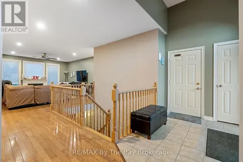 6 Deerrun Place Wasaga Beach ON L9Z 1H8