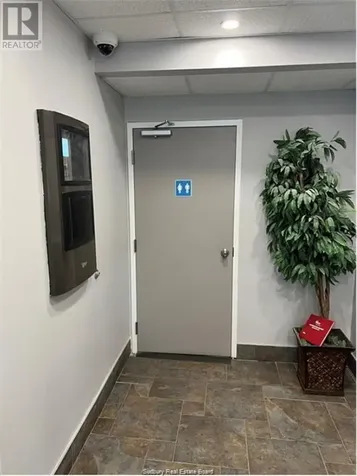 15 Mackenzie Street Unit# Lower East Side Sudbury ON P3C 4Y1