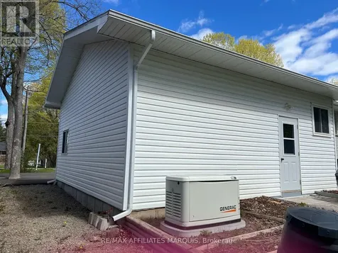 39 Golf Club Road Rideau Lakes ON K7A 4S5