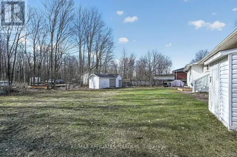 39 Golf Club Road Rideau Lakes ON K7A 4S5