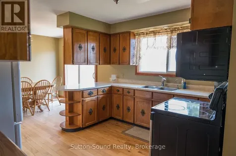 458523 8 Corners Meaford ON N4K 5W4