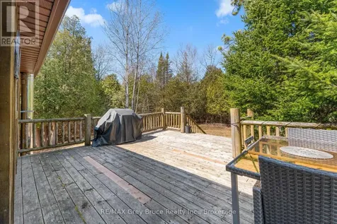 1535 15 Sideroad South Bruce Peninsula ON N0H 2T0