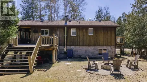 1535 15 Sideroad South Bruce Peninsula ON N0H 2T0