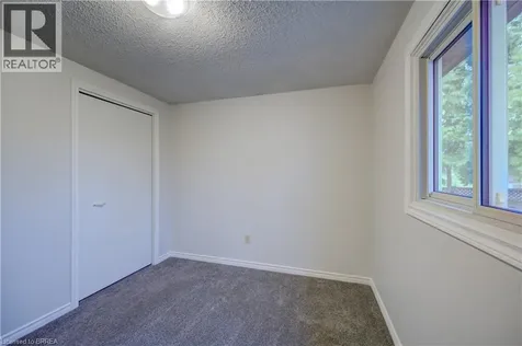 390 Brantwood Park Road Brantford ON N3P 1K7